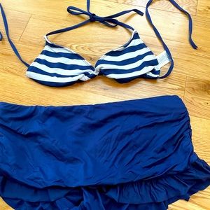 Mossimo Bikini with skirted bottoms